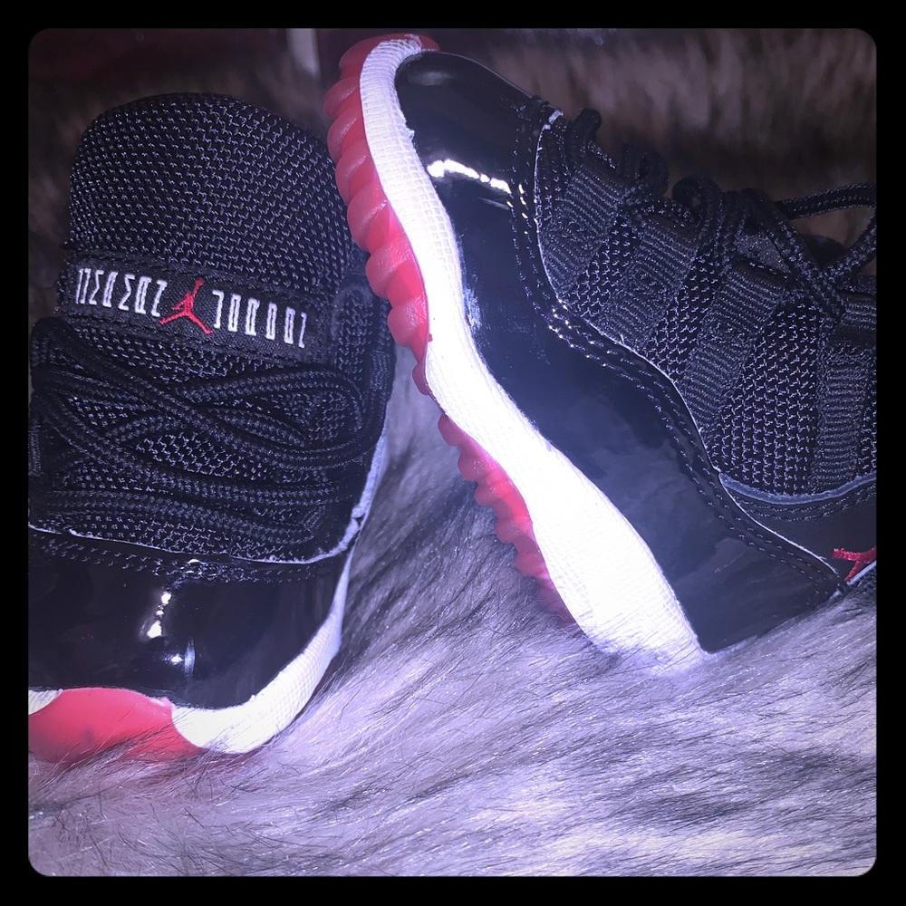 Jordan Retro 11 's